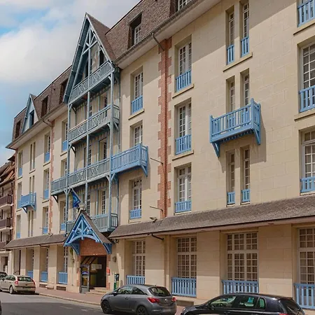 Apart Otel Goelia Le Castel Normand Deauville